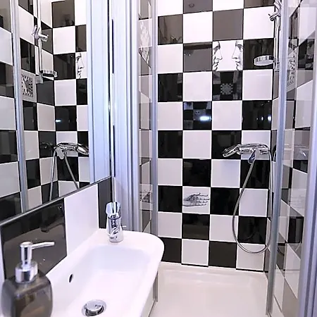 Hotel The *